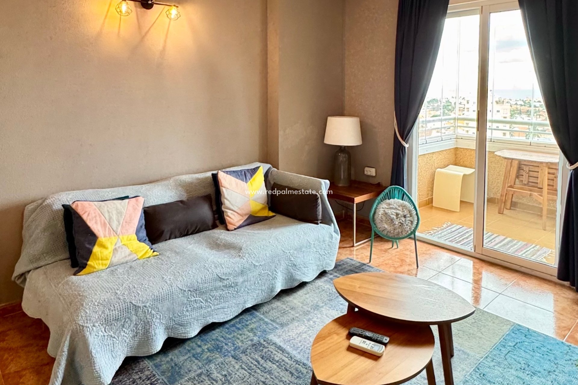 Reventa - Apartamento -
Torrevieja