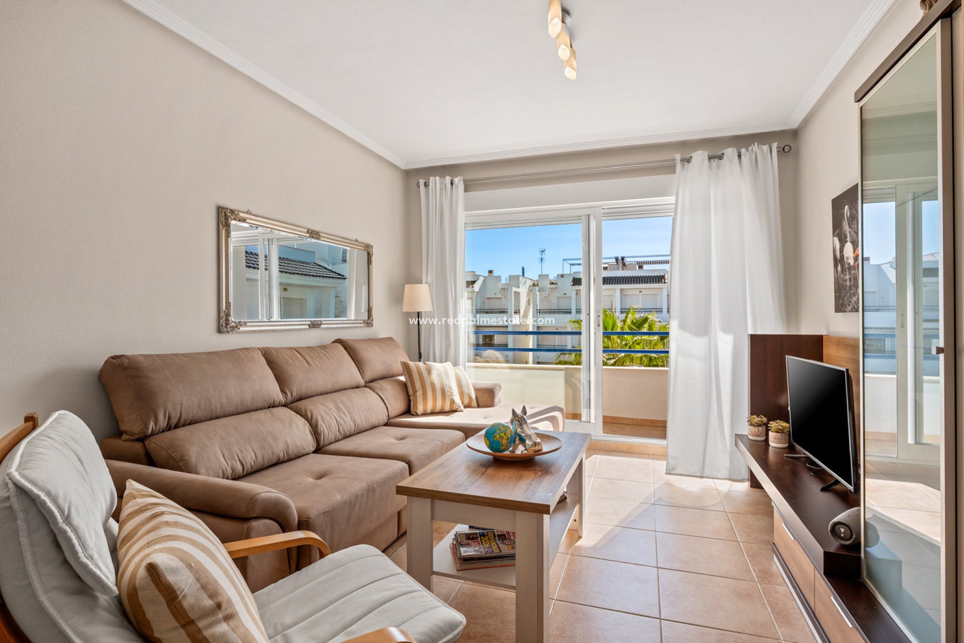 Reventa - Apartamento -
Torrevieja