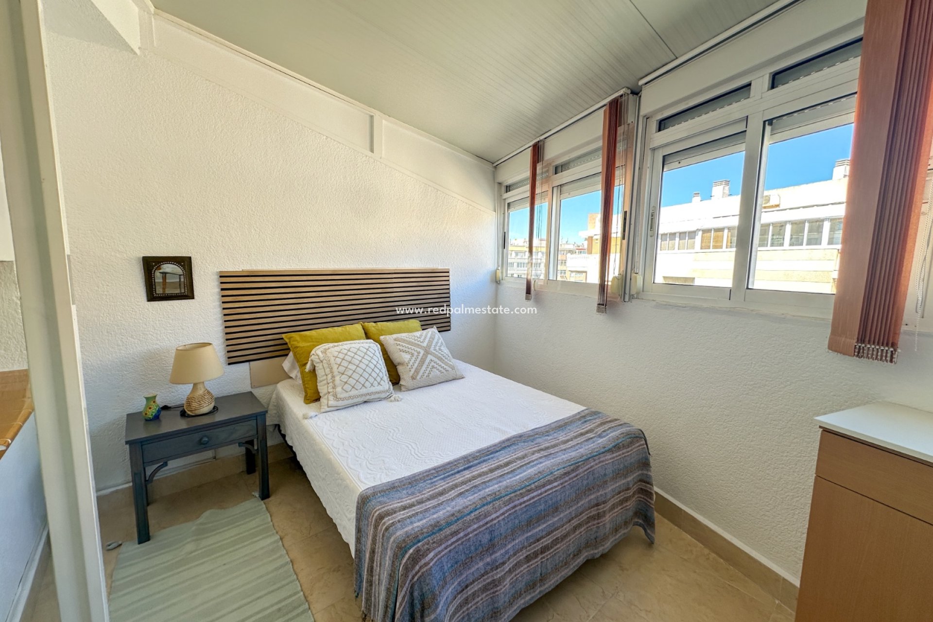 Reventa - Apartamento -
Torrevieja