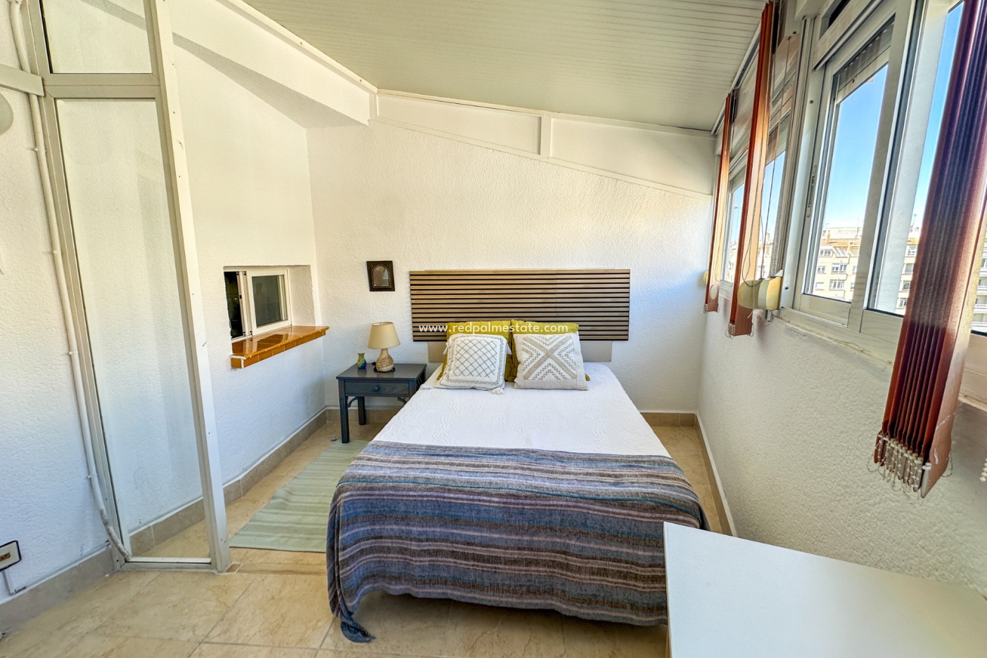 Reventa - Apartamento -
Torrevieja