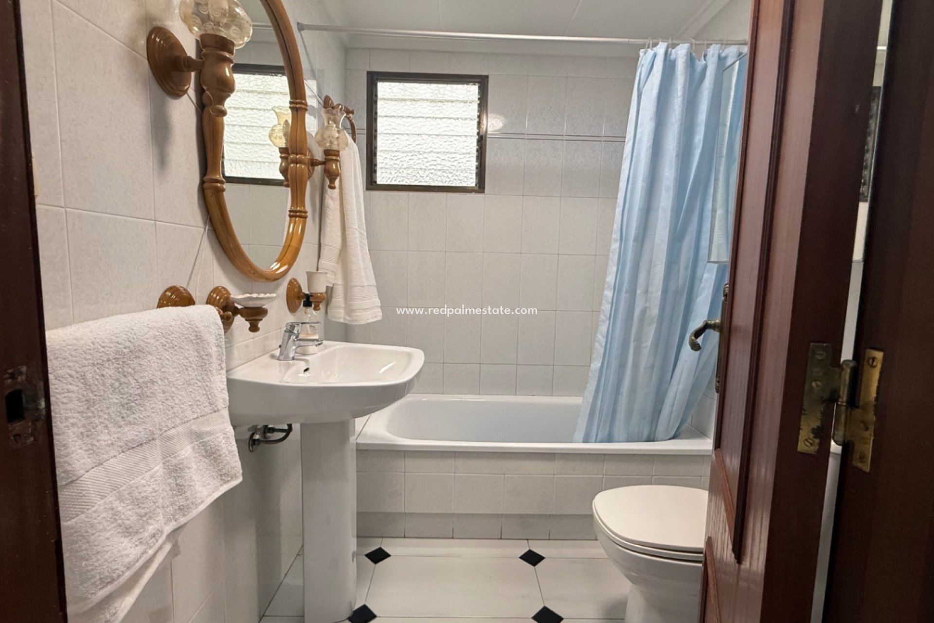 Reventa - Apartamento -
Torrevieja