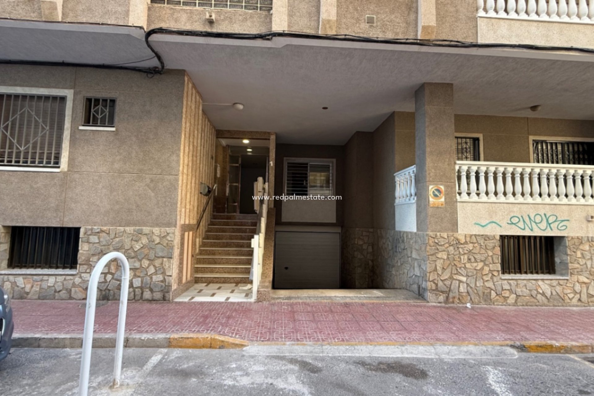 Reventa - Apartamento -
Torrevieja