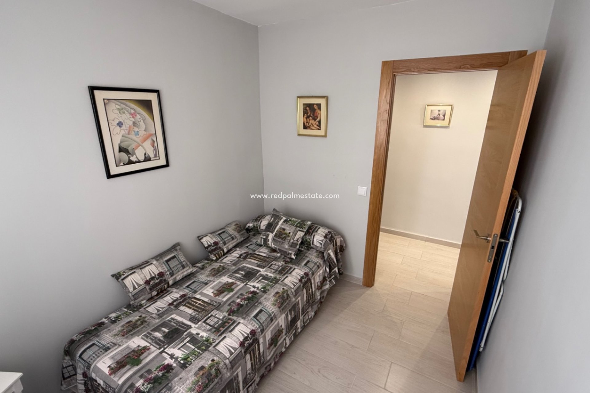 Reventa - Apartamento -
Torrevieja