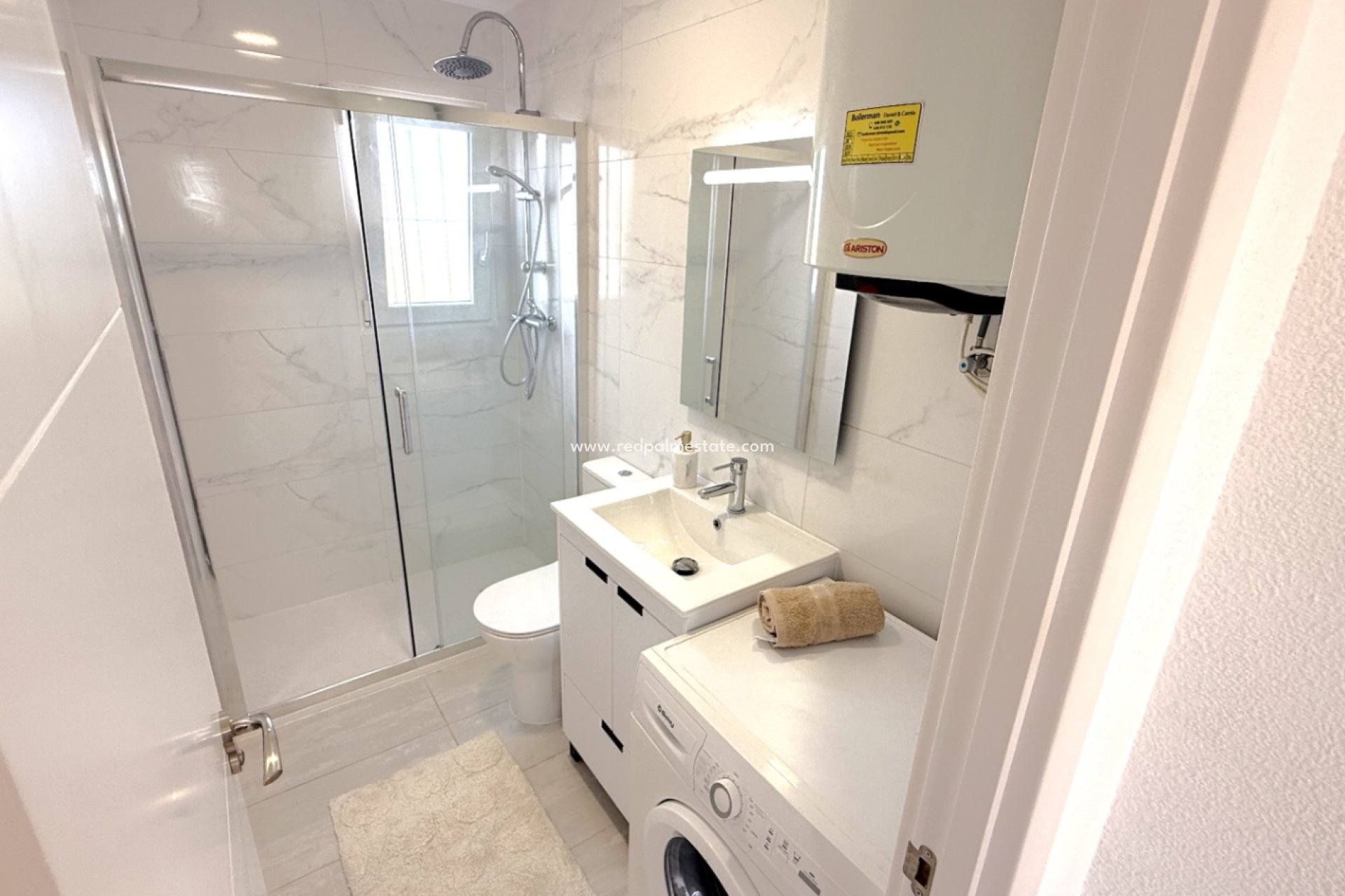 Reventa - Apartamento -
Torrevieja