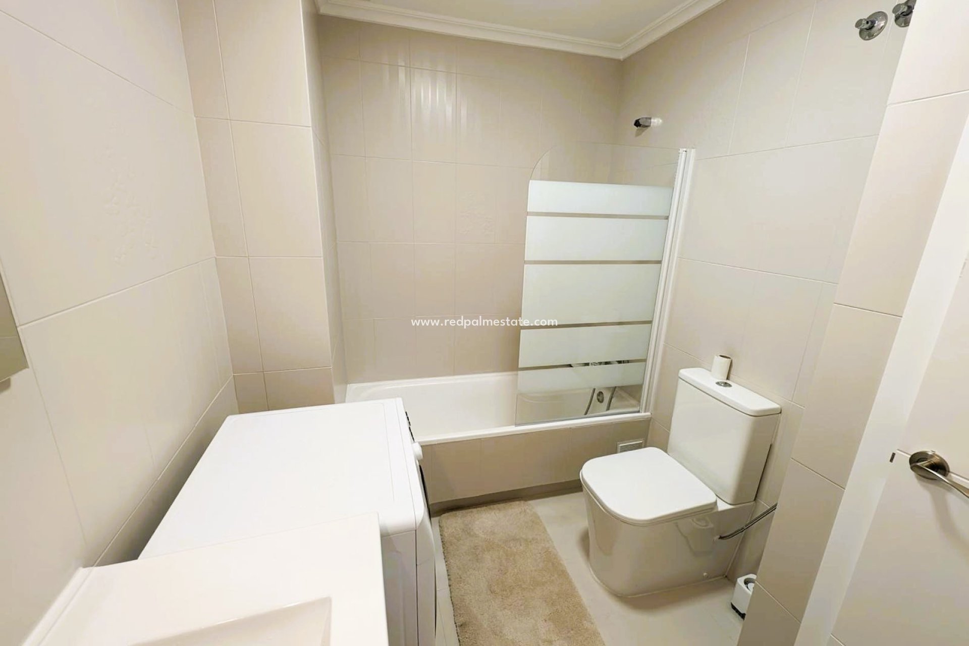 Reventa - Apartamento -
Torrevieja