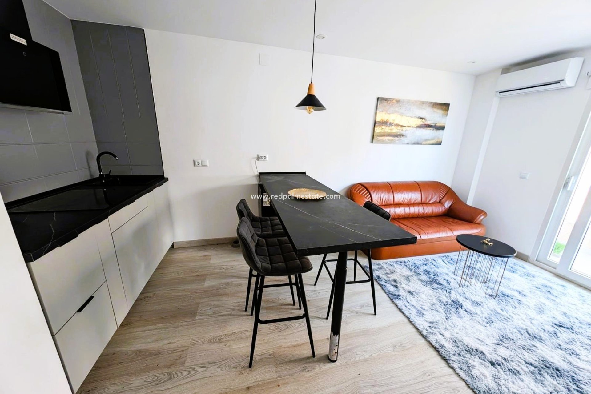 Reventa - Apartamento -
Torrevieja