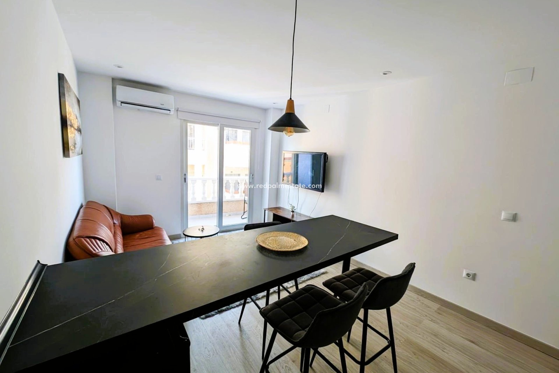 Reventa - Apartamento -
Torrevieja