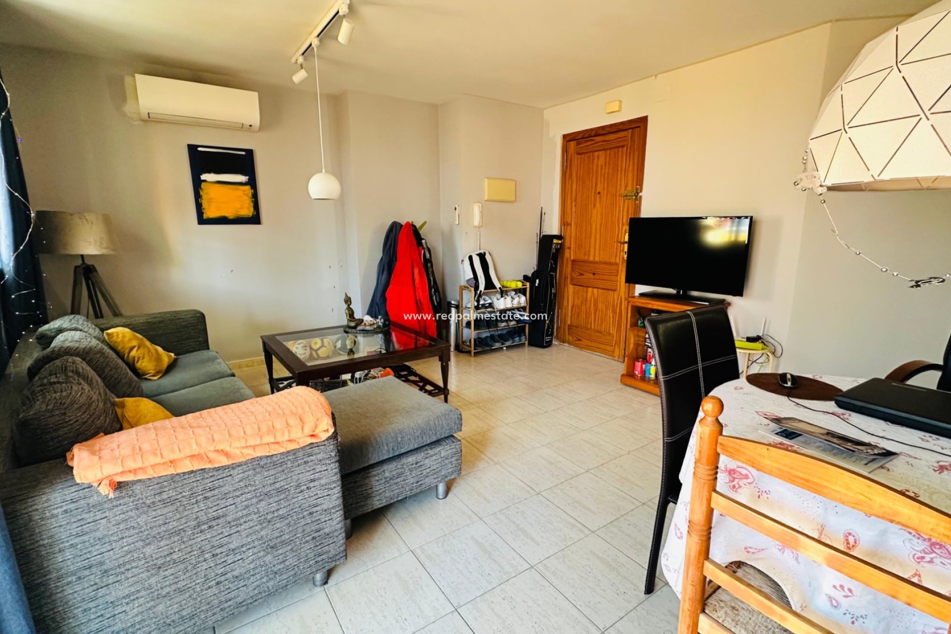 Reventa - Apartamento -
Torrevieja