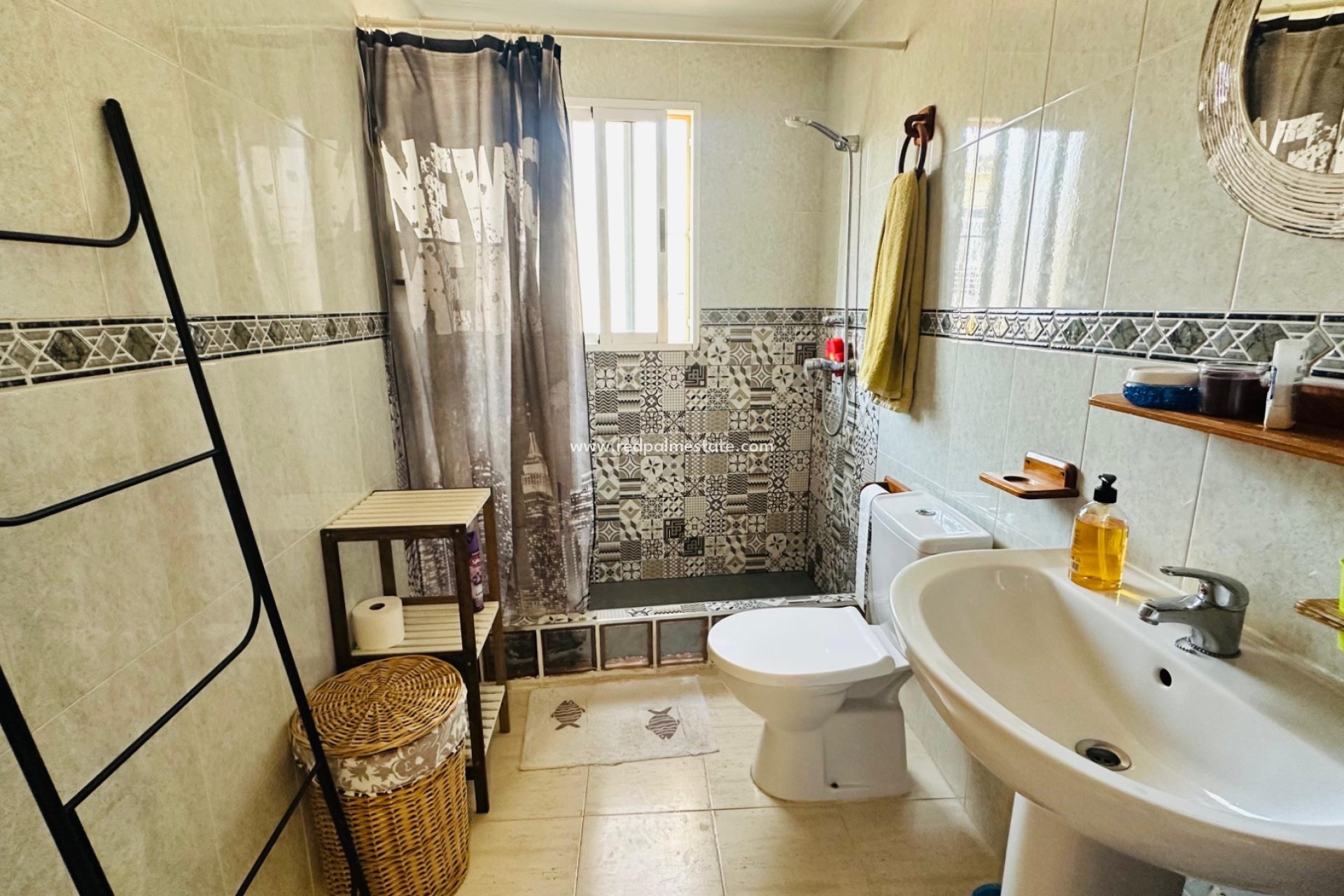 Reventa - Apartamento -
Torrevieja