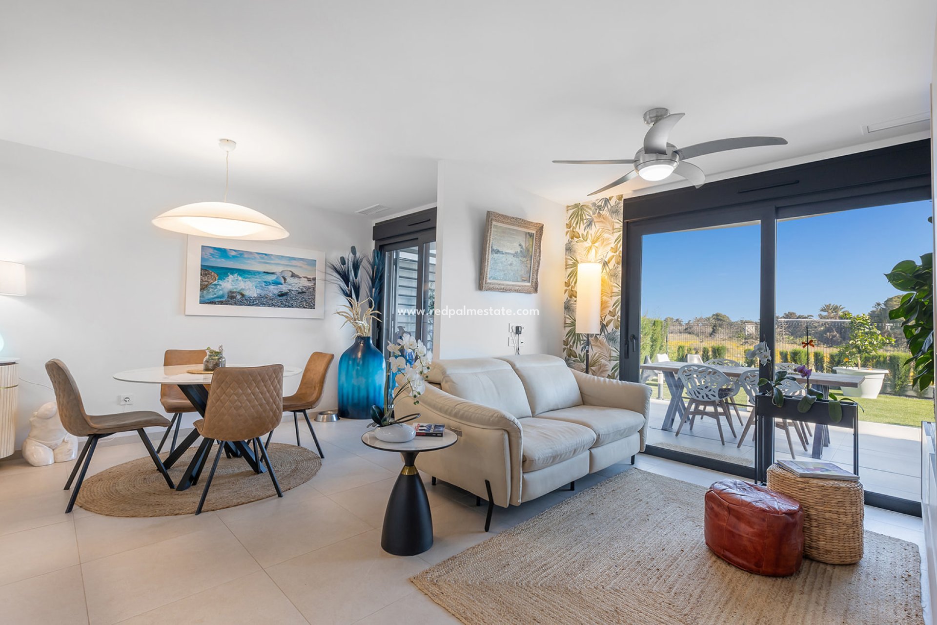 Reventa - Apartamento -
Torrevieja