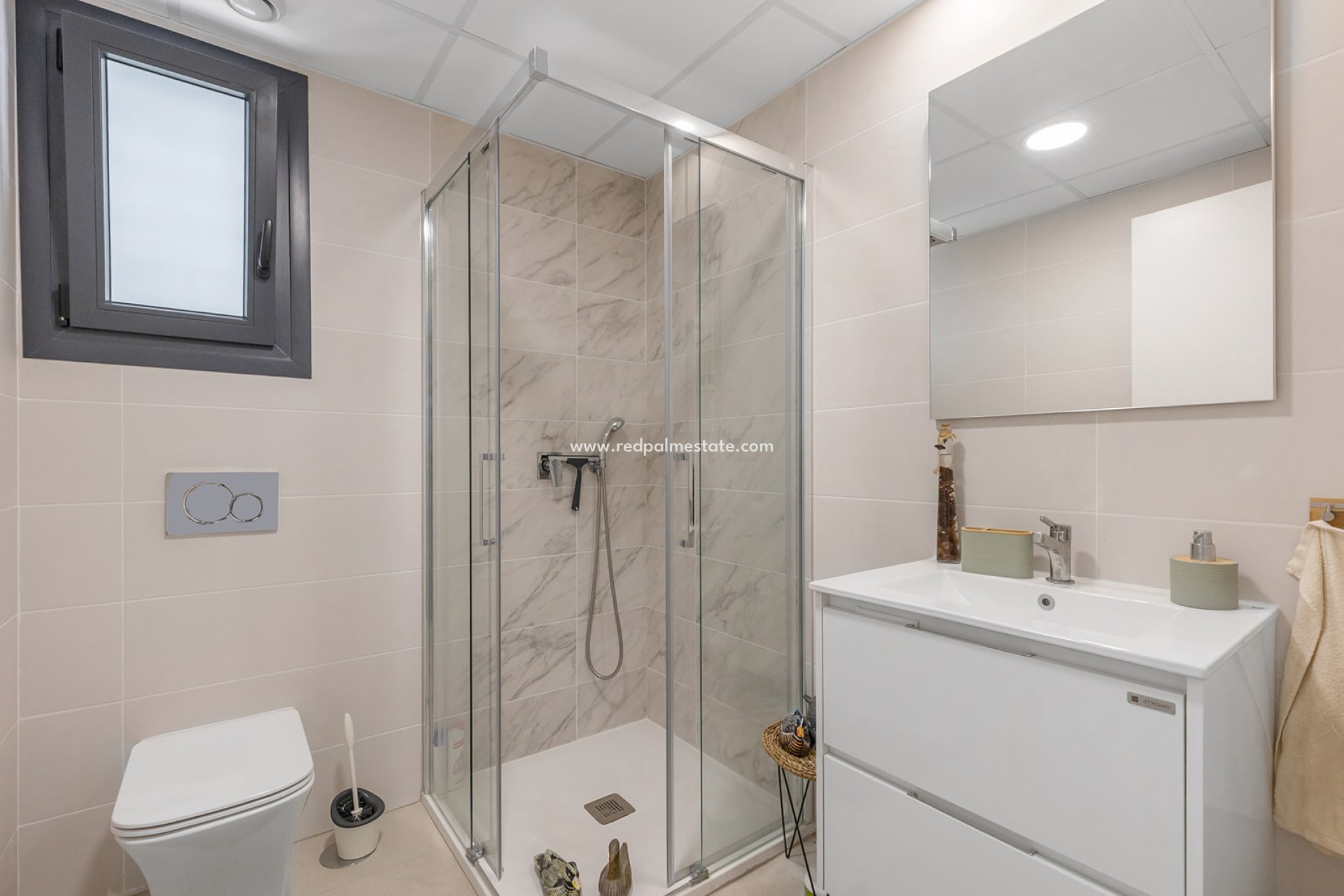 Reventa - Apartamento -
Torrevieja