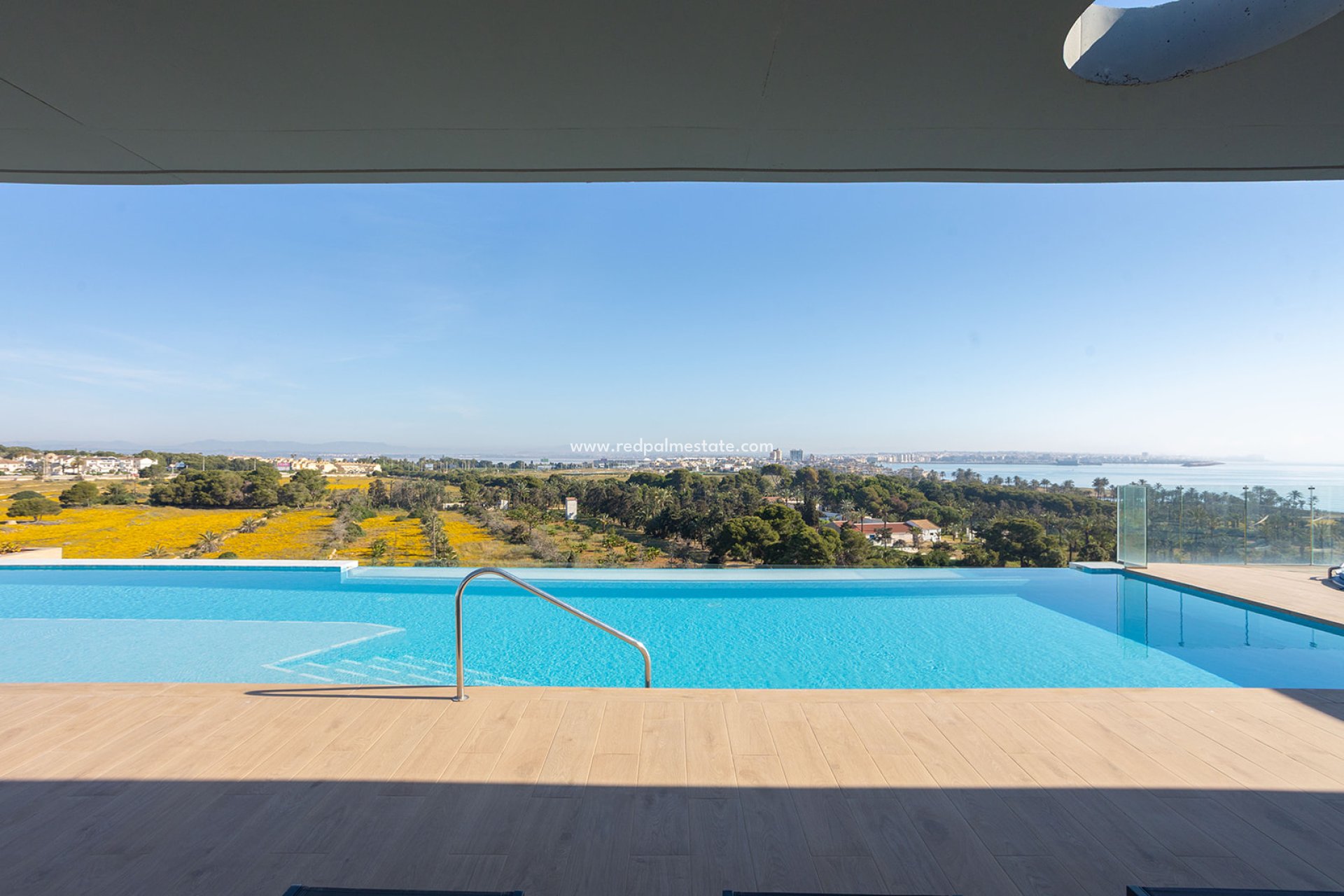 Reventa - Apartamento -
Torrevieja