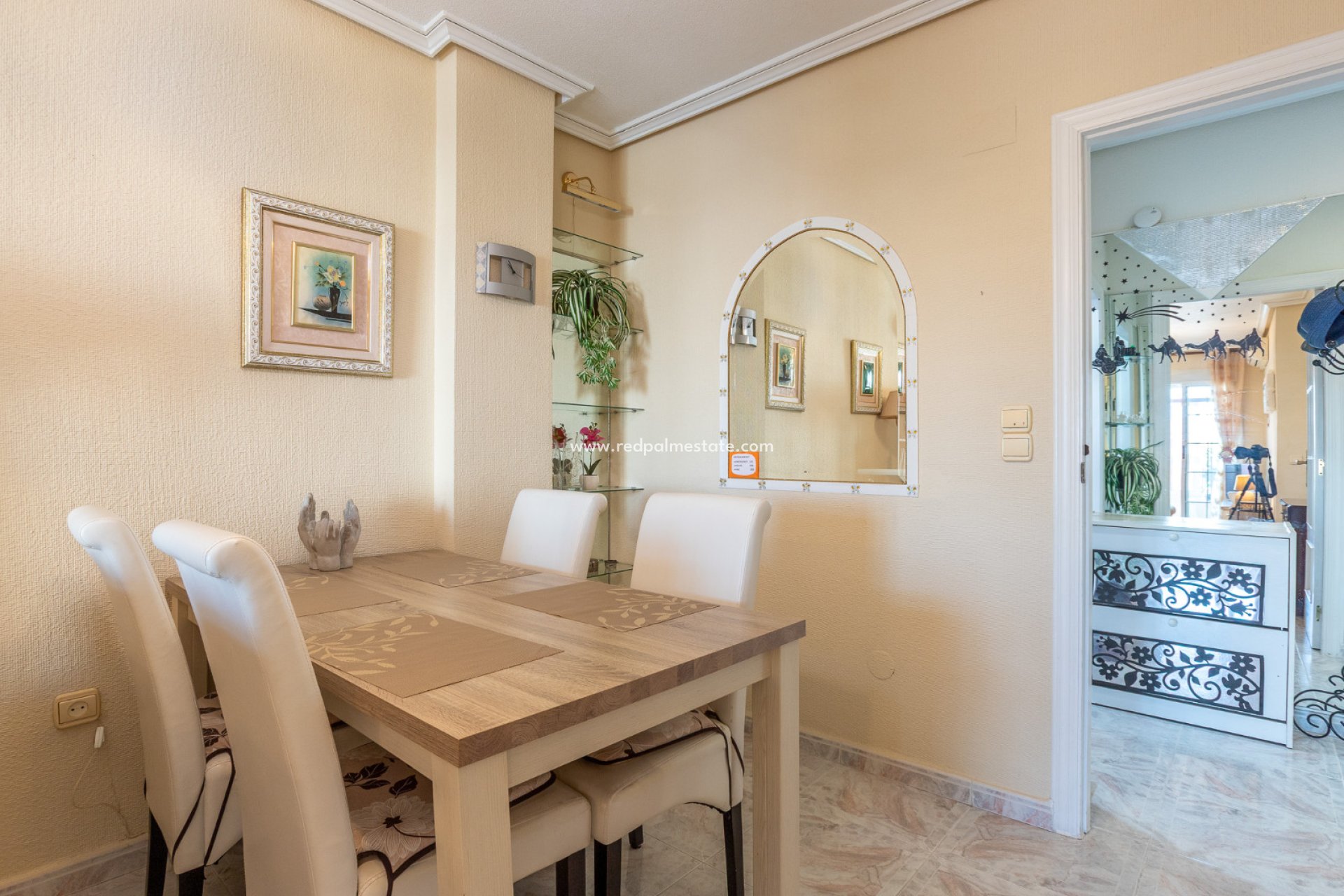 Reventa - Apartamento -
Torrevieja