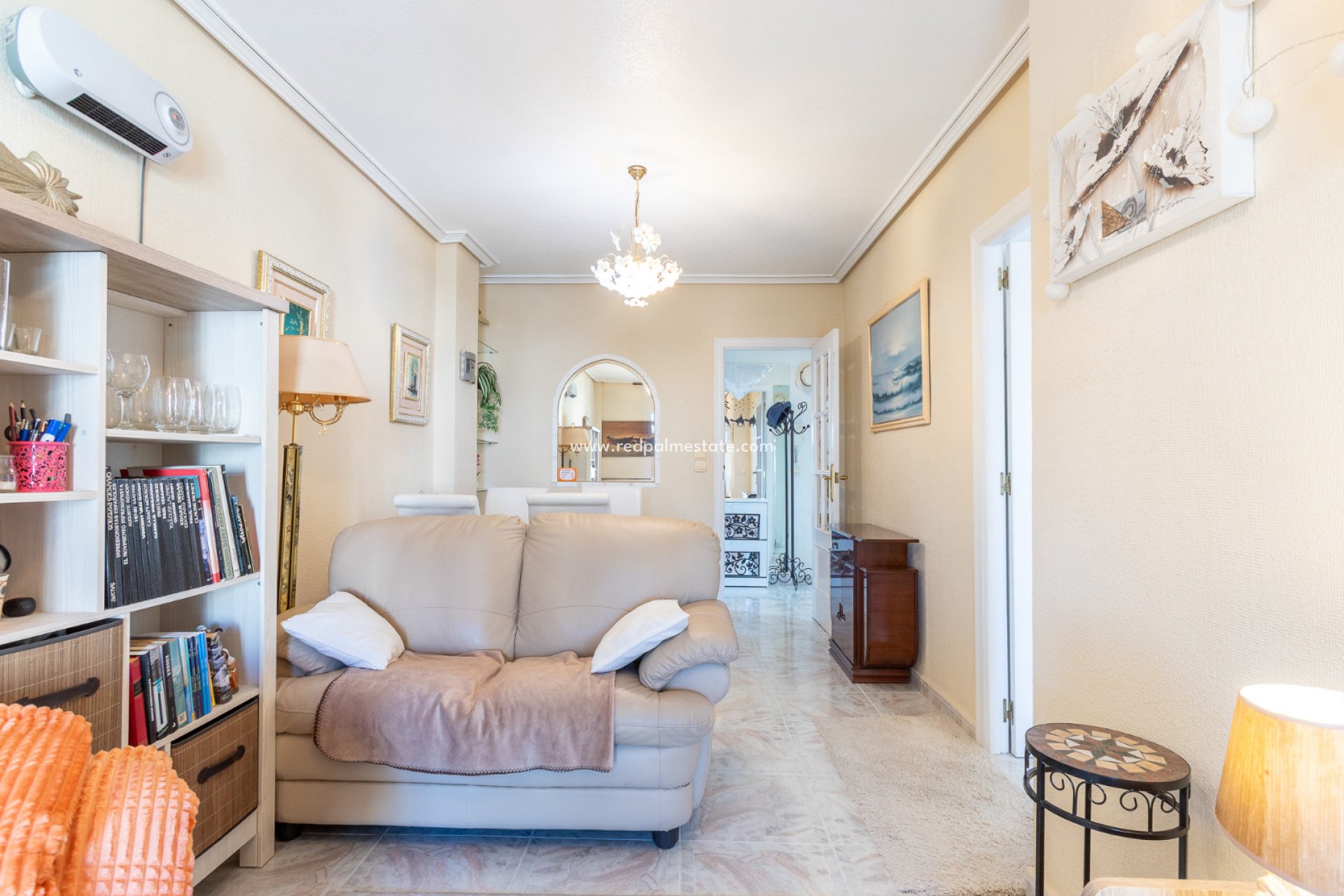 Reventa - Apartamento -
Torrevieja