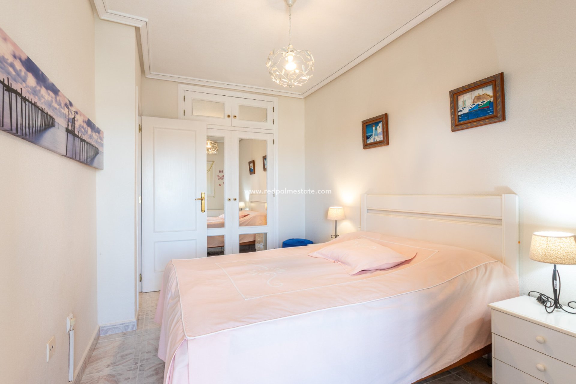 Reventa - Apartamento -
Torrevieja