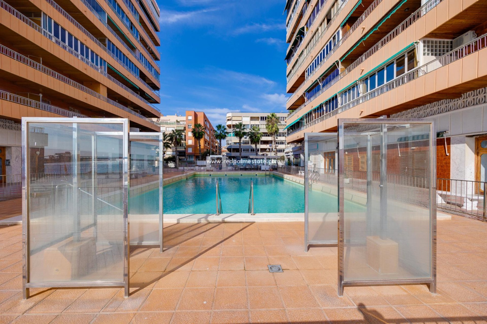 Reventa - Apartamento -
Torrevieja