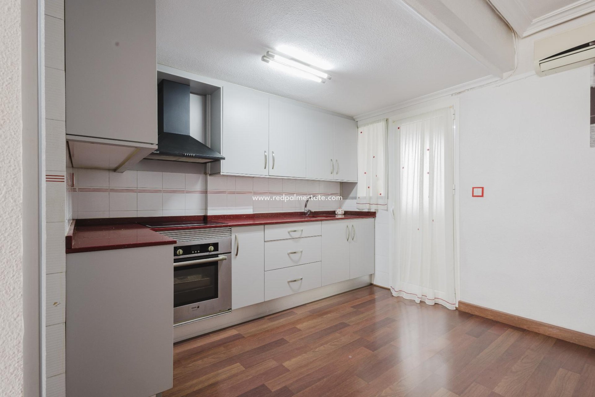 Reventa - Apartamento -
Torrevieja