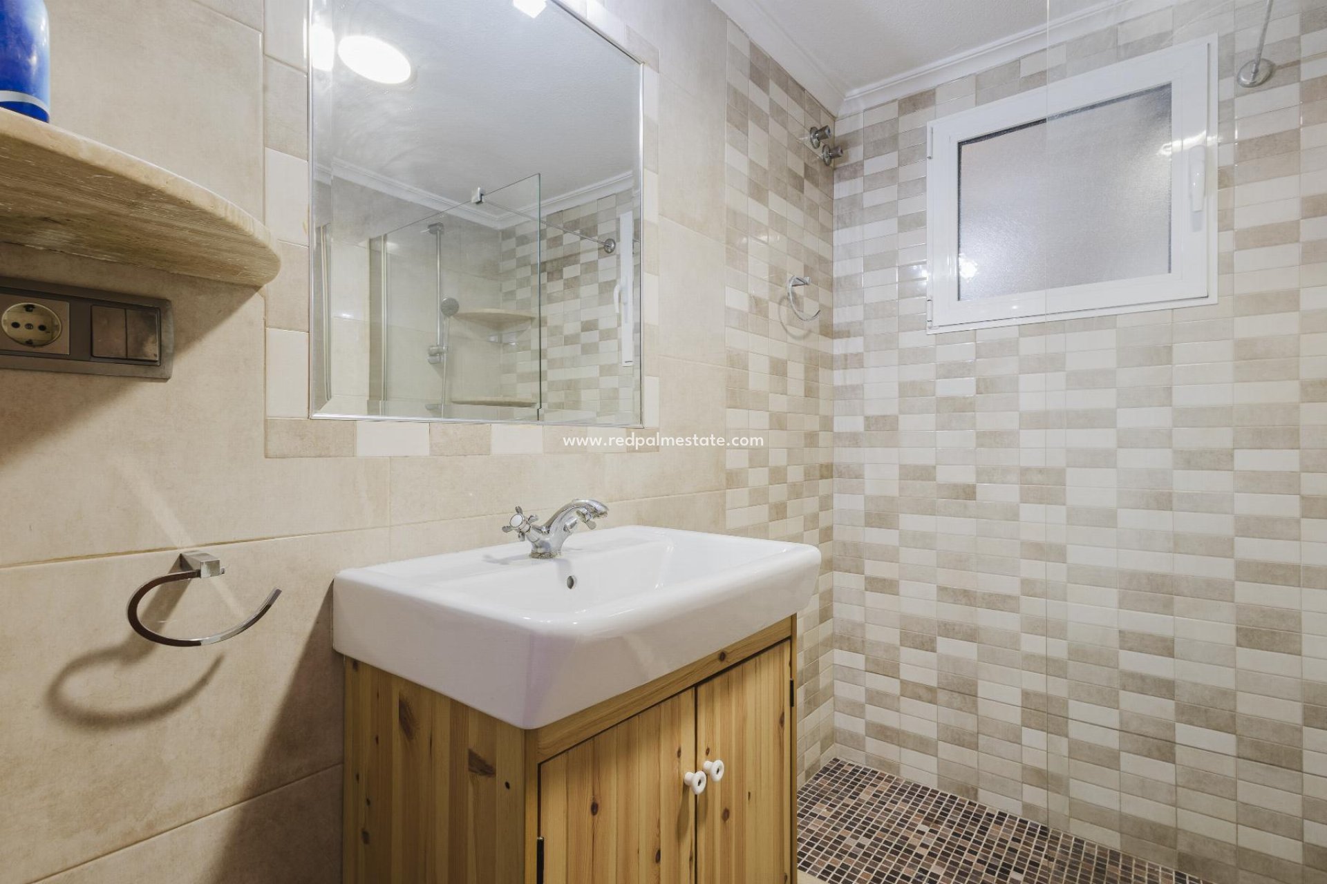 Reventa - Apartamento -
Torrevieja