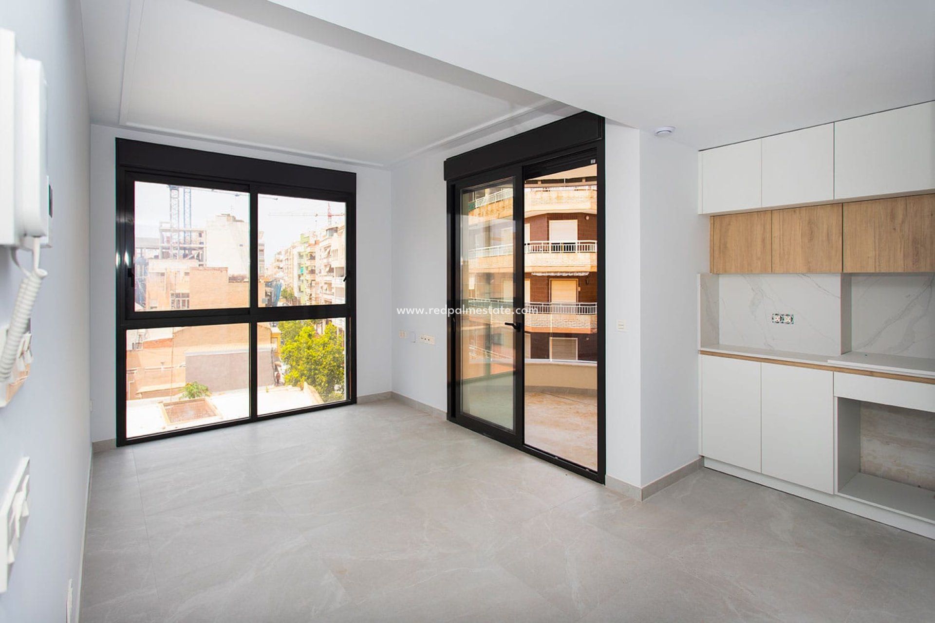 Reventa - Apartamento -
Torrevieja