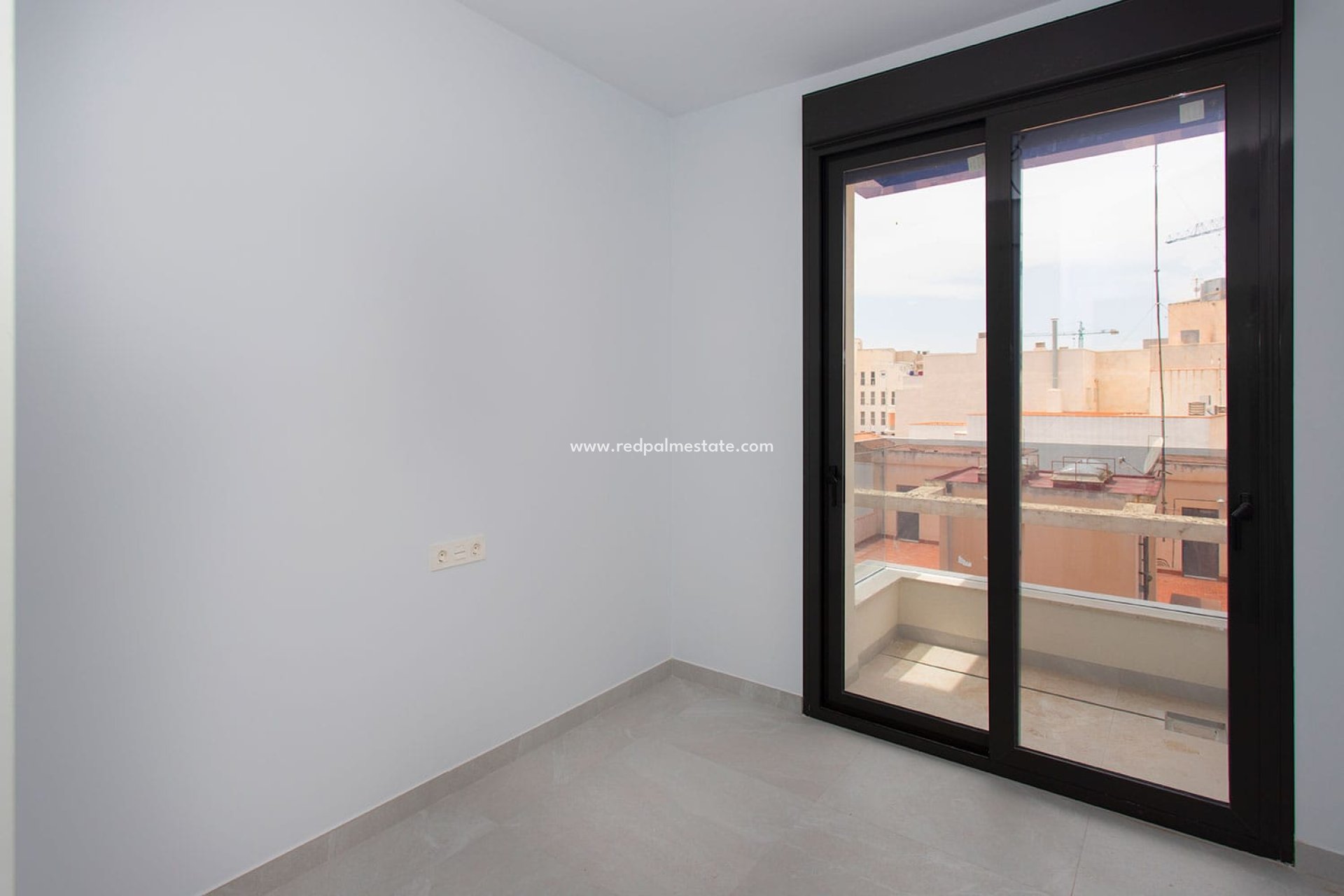 Reventa - Apartamento -
Torrevieja