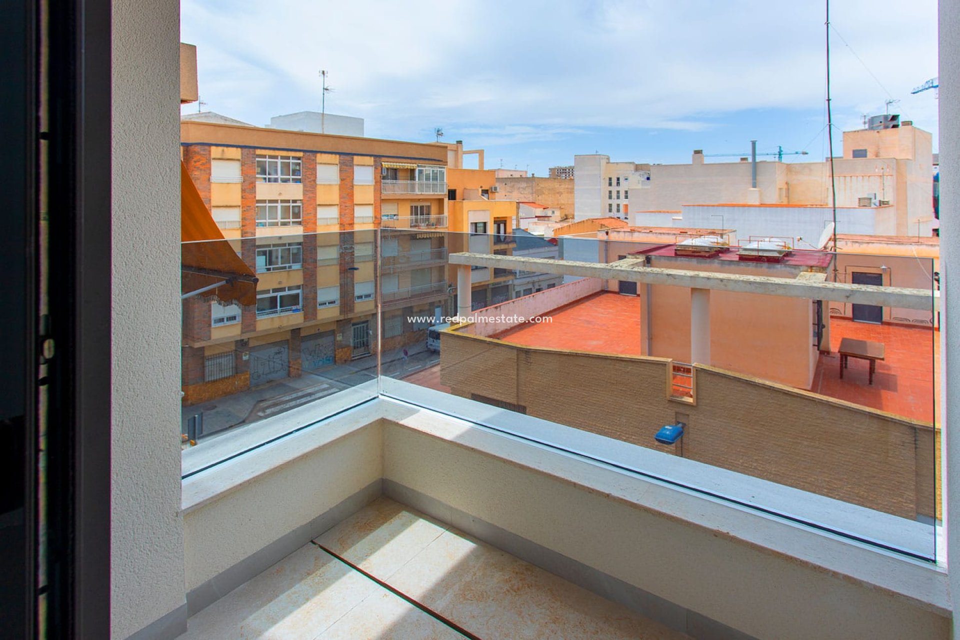 Reventa - Apartamento -
Torrevieja