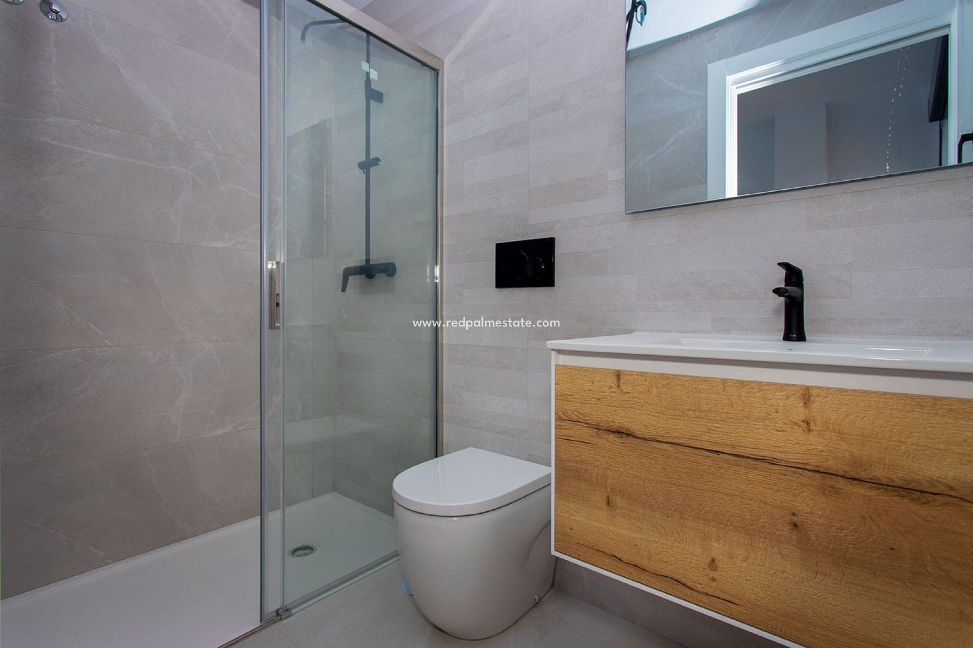 Reventa - Apartamento -
Torrevieja
