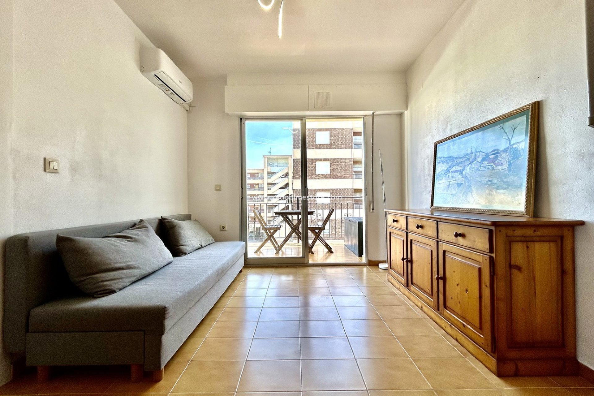 Reventa - Apartamento -
Torrevieja