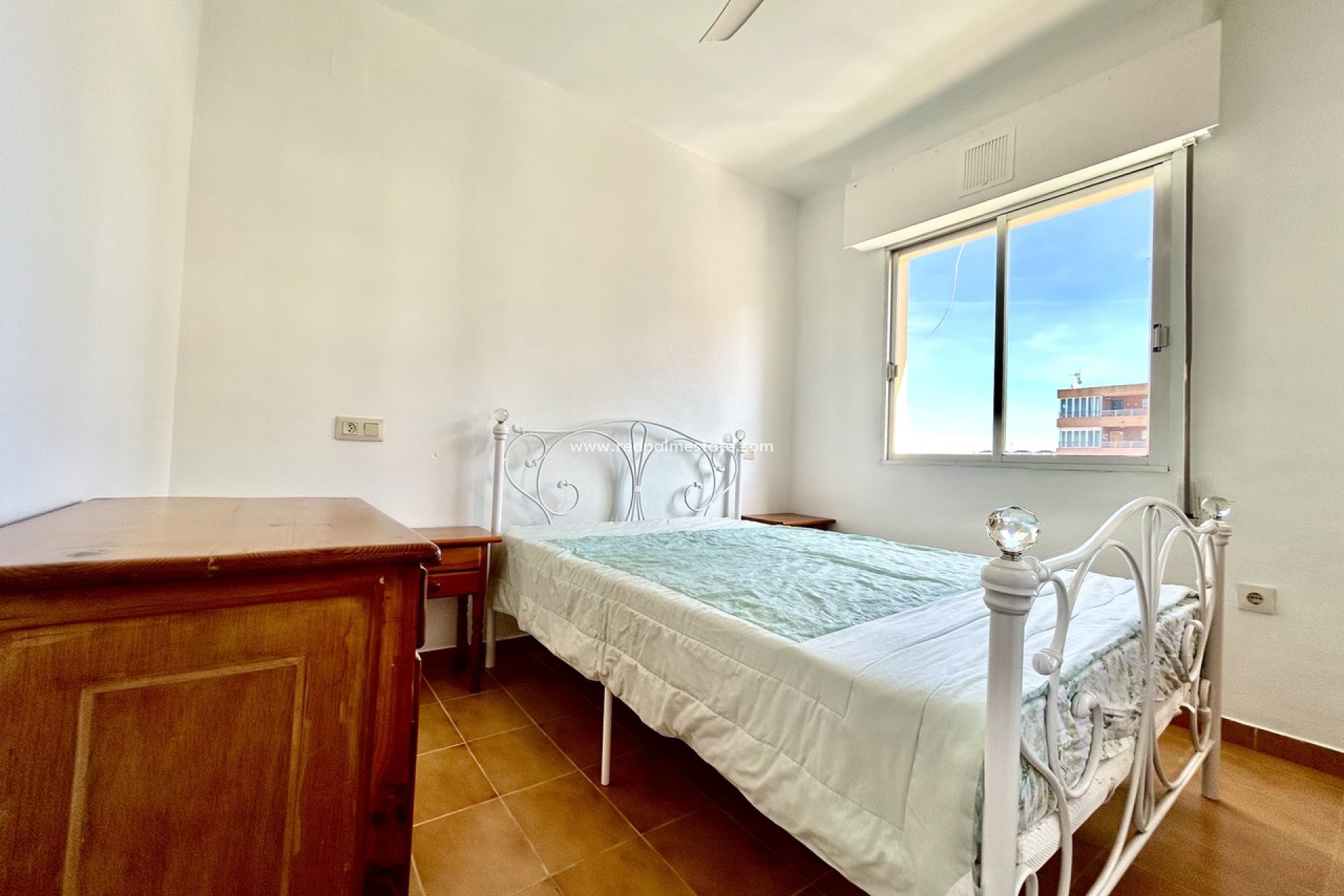 Reventa - Apartamento -
Torrevieja