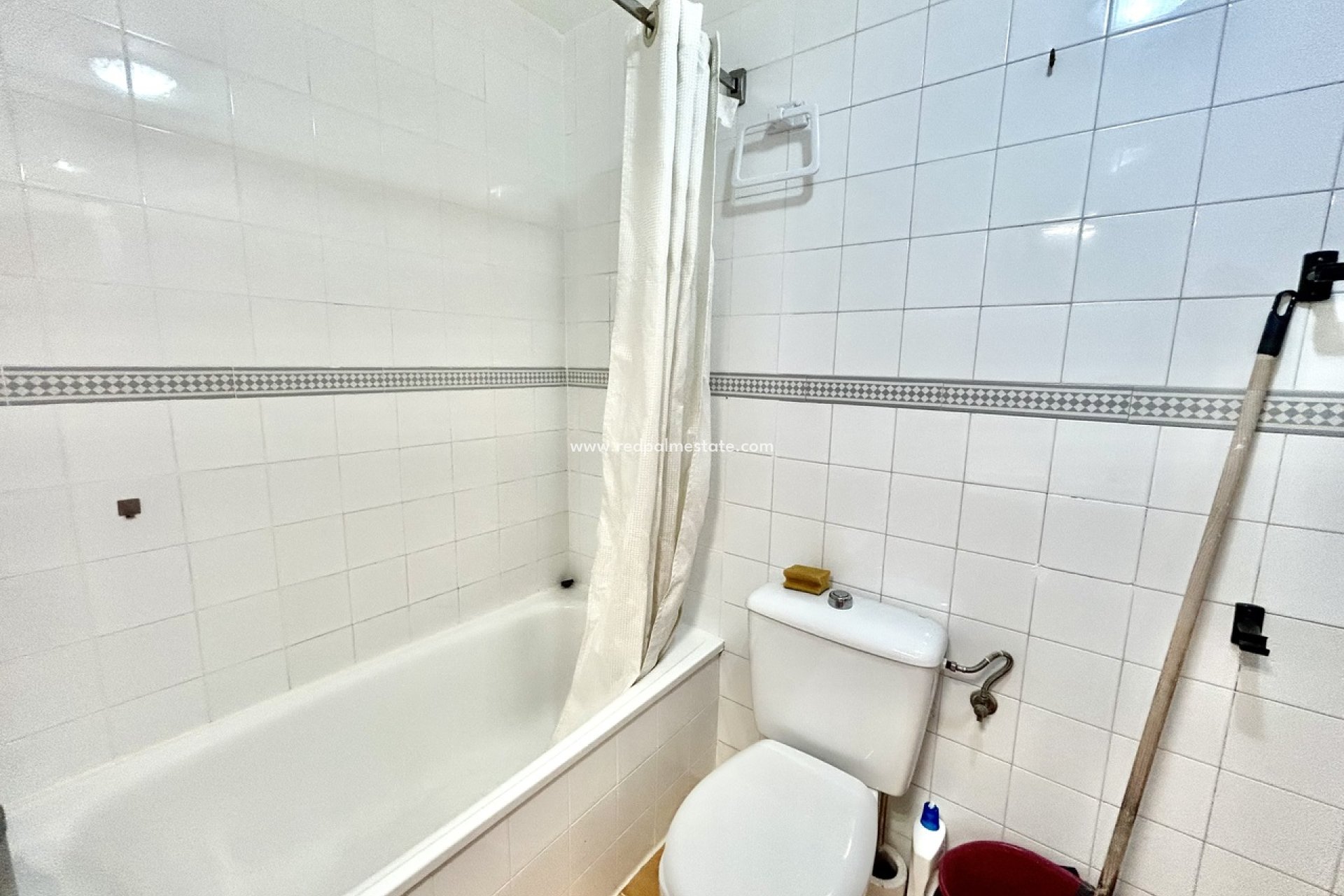 Reventa - Apartamento -
Torrevieja