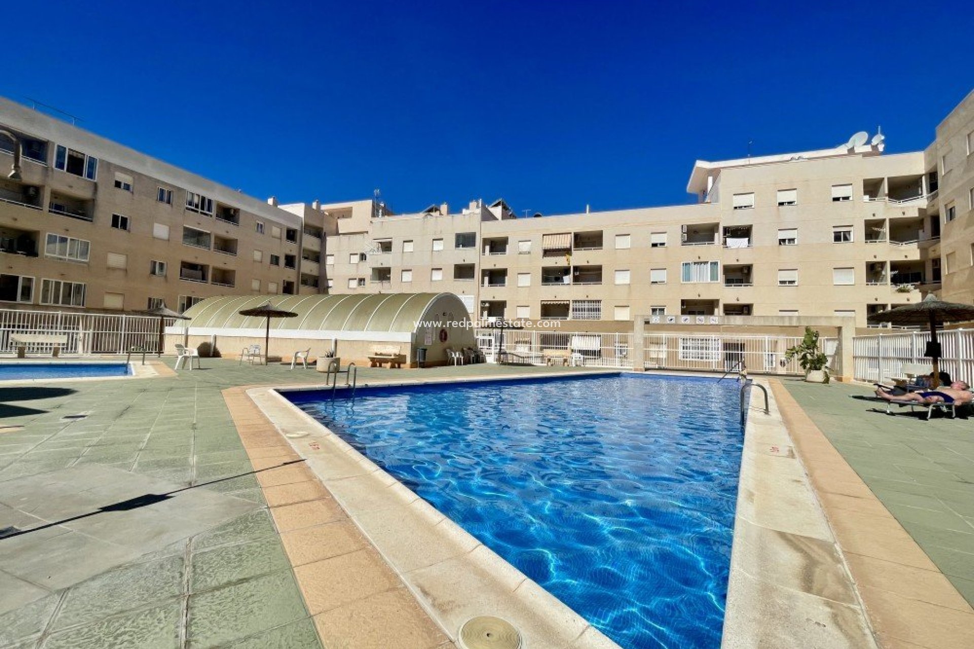 Reventa - Apartamento -
Torrevieja