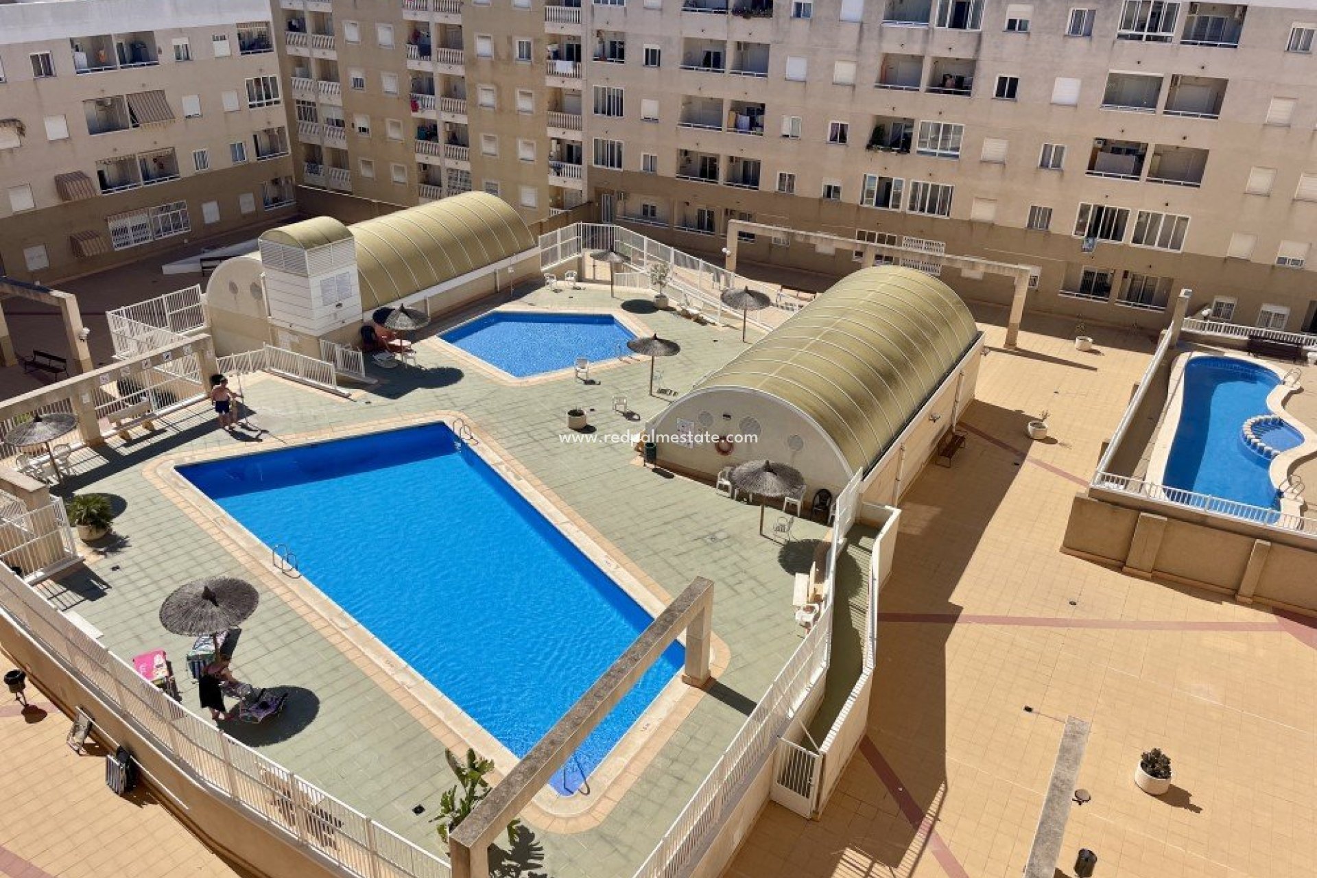 Reventa - Apartamento -
Torrevieja
