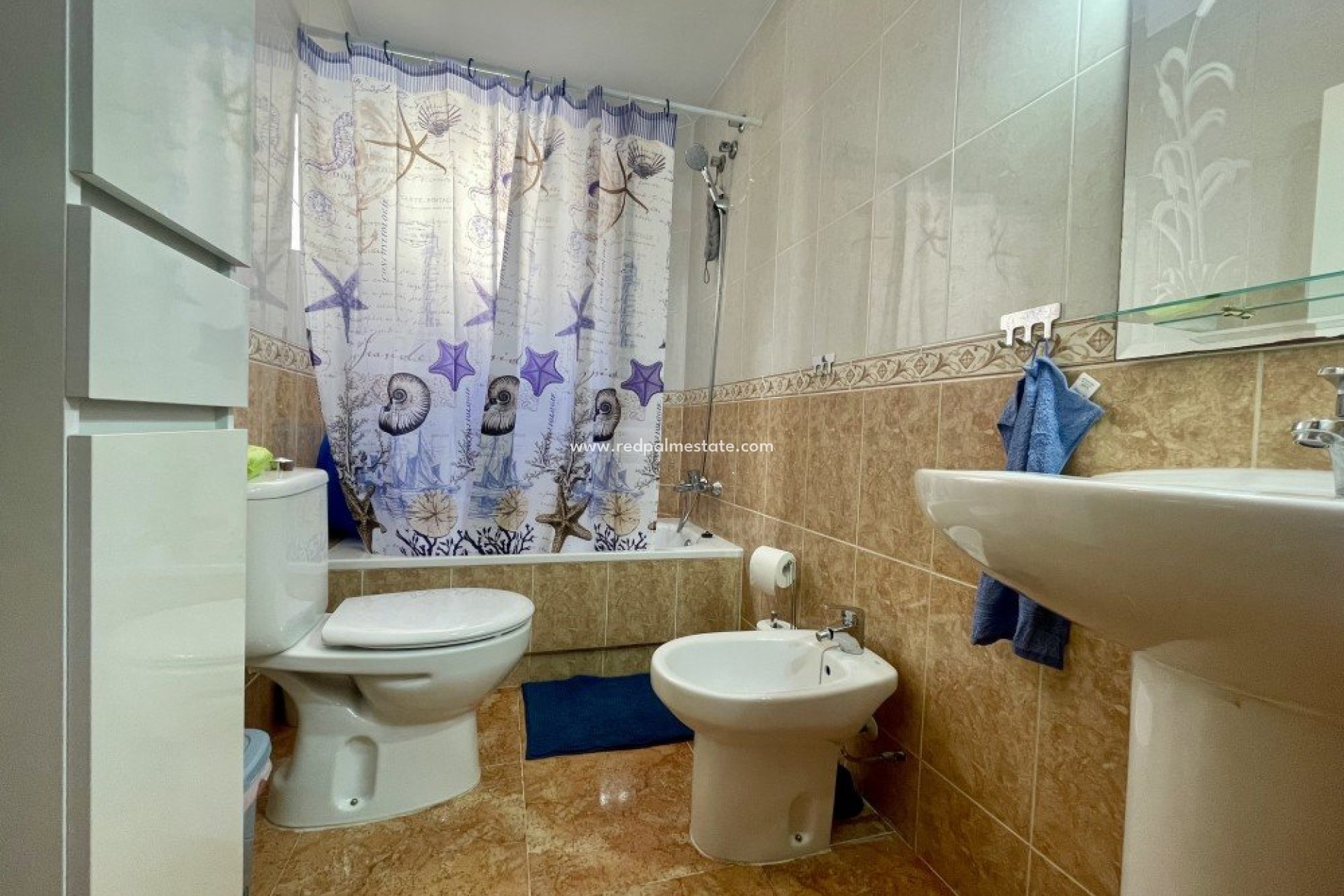 Reventa - Apartamento -
Torrevieja