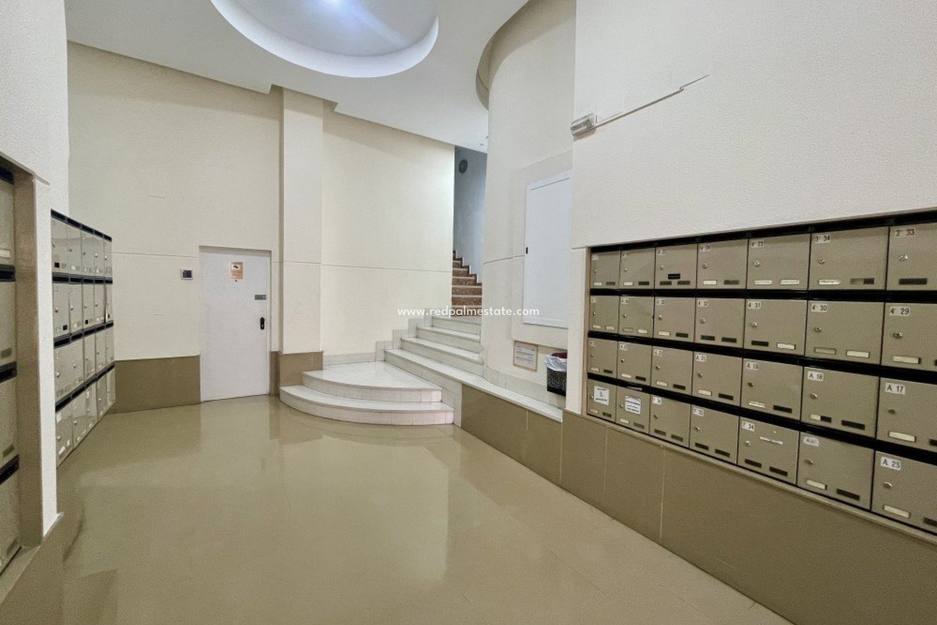 Reventa - Apartamento -
Torrevieja