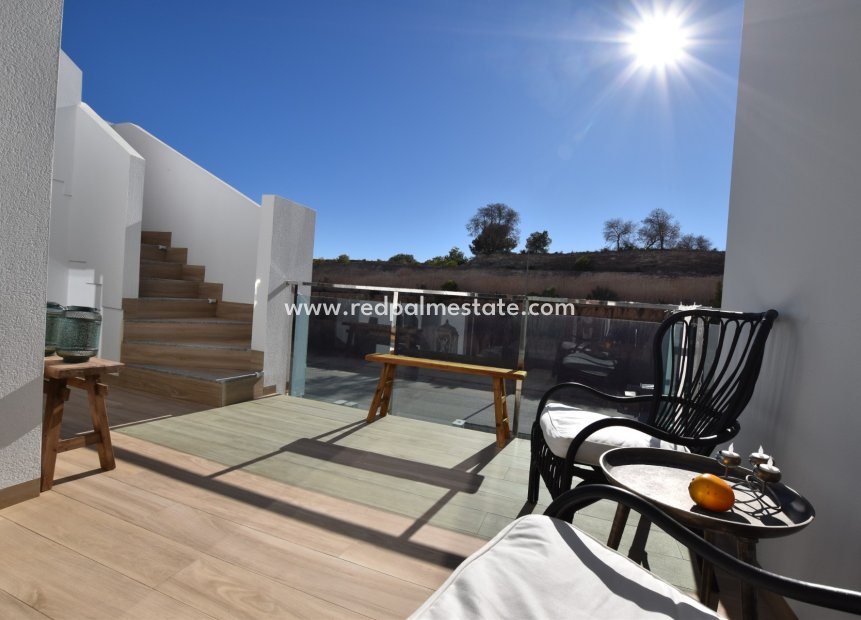 Reventa - Apartamento -
Vistabella Golf Entre Naranjos - Inland