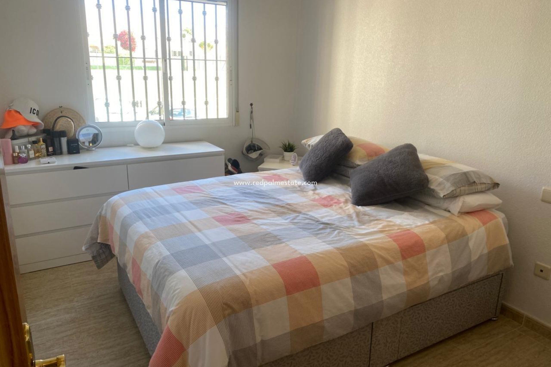 Reventa - Apartmentos -
Algorfa - Costa Blanca