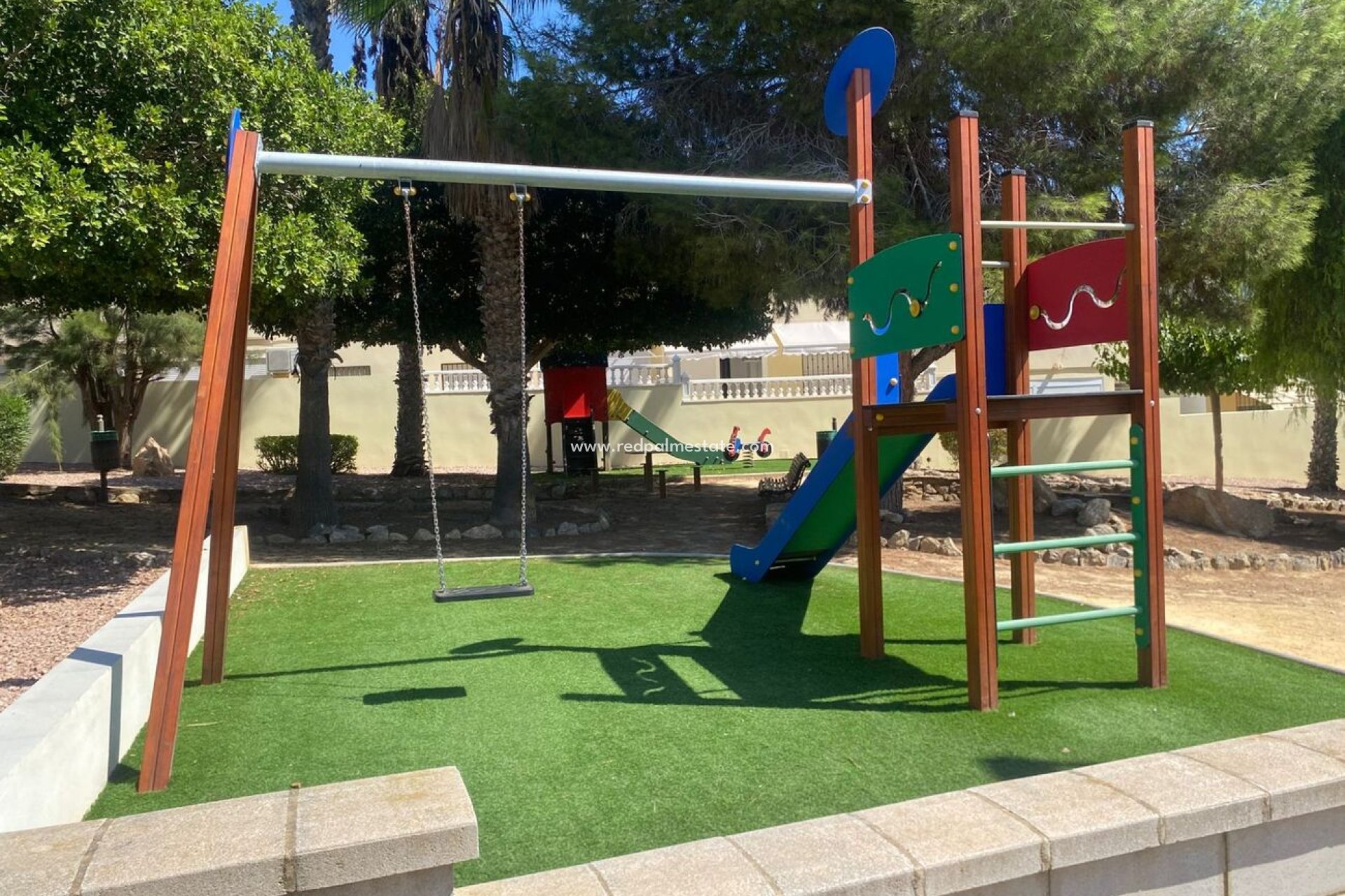 Reventa - Apartmentos -
Algorfa - Costa Blanca