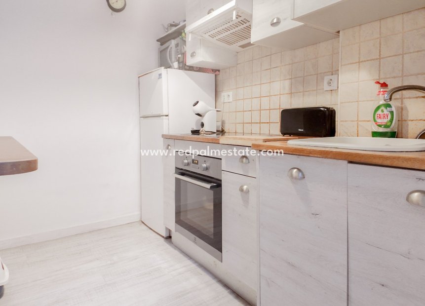 Reventa - Apartmentos -
Alicante - Carolinas Altas