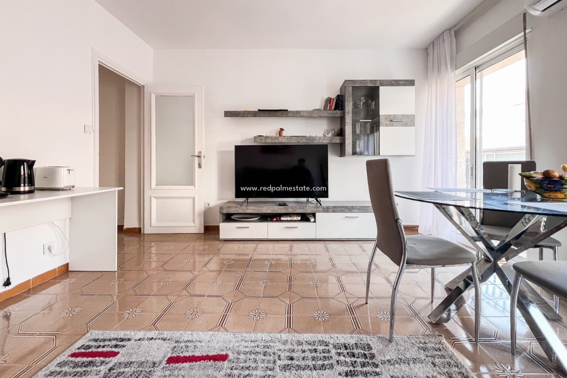 Reventa - Apartmentos -
Alicante - Center