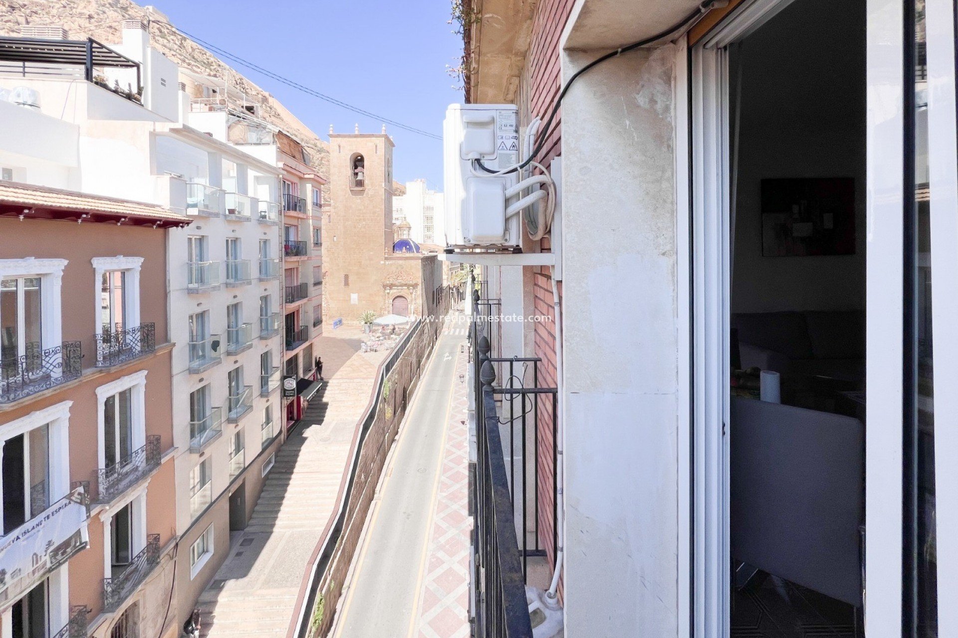 Reventa - Apartmentos -
Alicante - Center