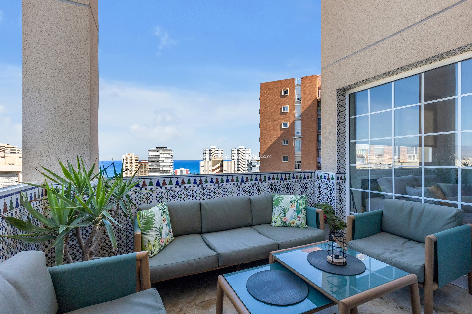 Reventa - Apartmentos -
Alicante - Costa Blanca