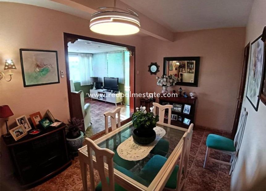 Reventa - Apartmentos -
Alicante - La Florida