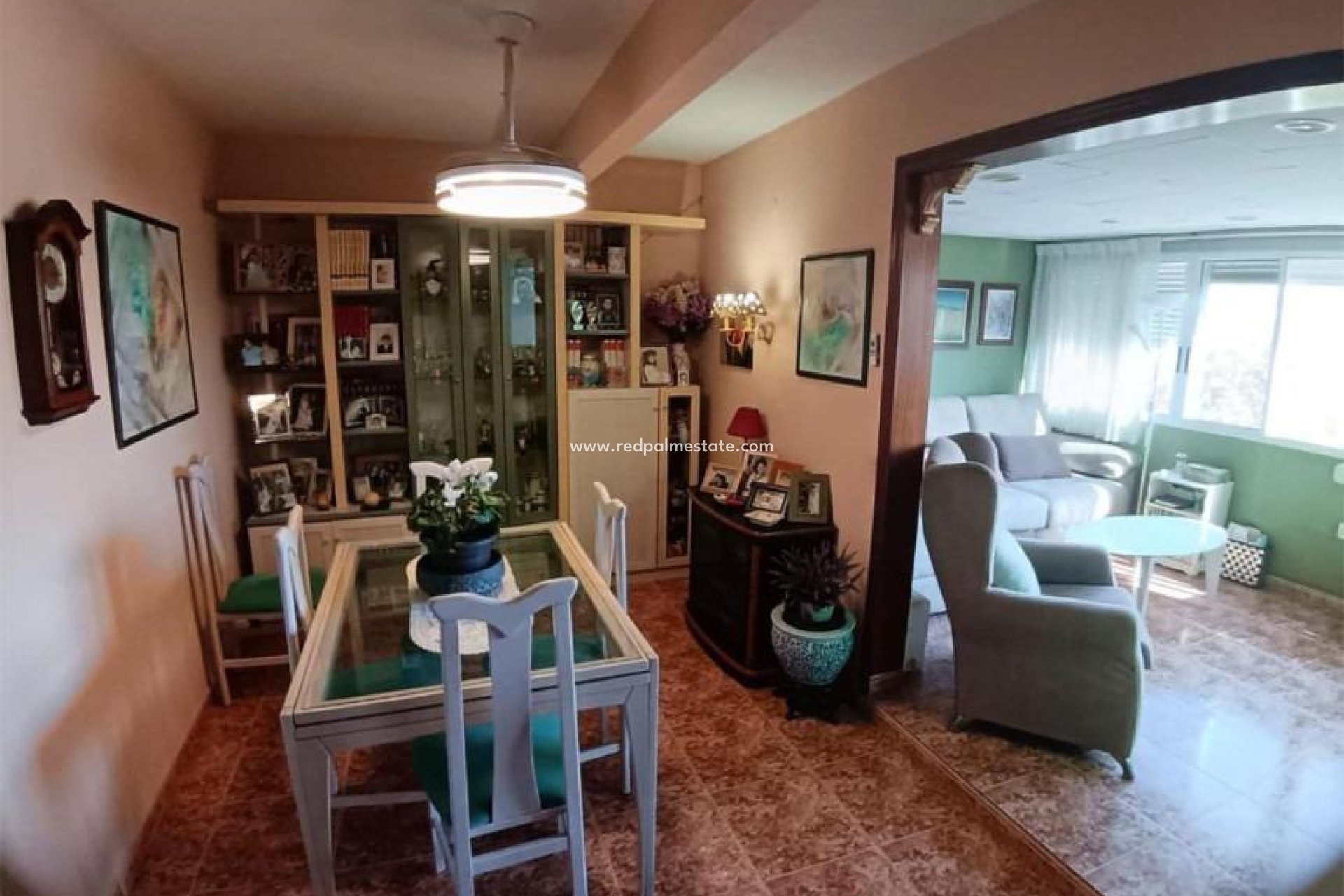 Reventa - Apartmentos -
Alicante - La Florida