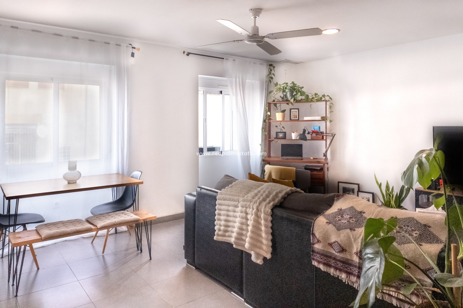 Reventa - Apartmentos -
Alicante - San Antón