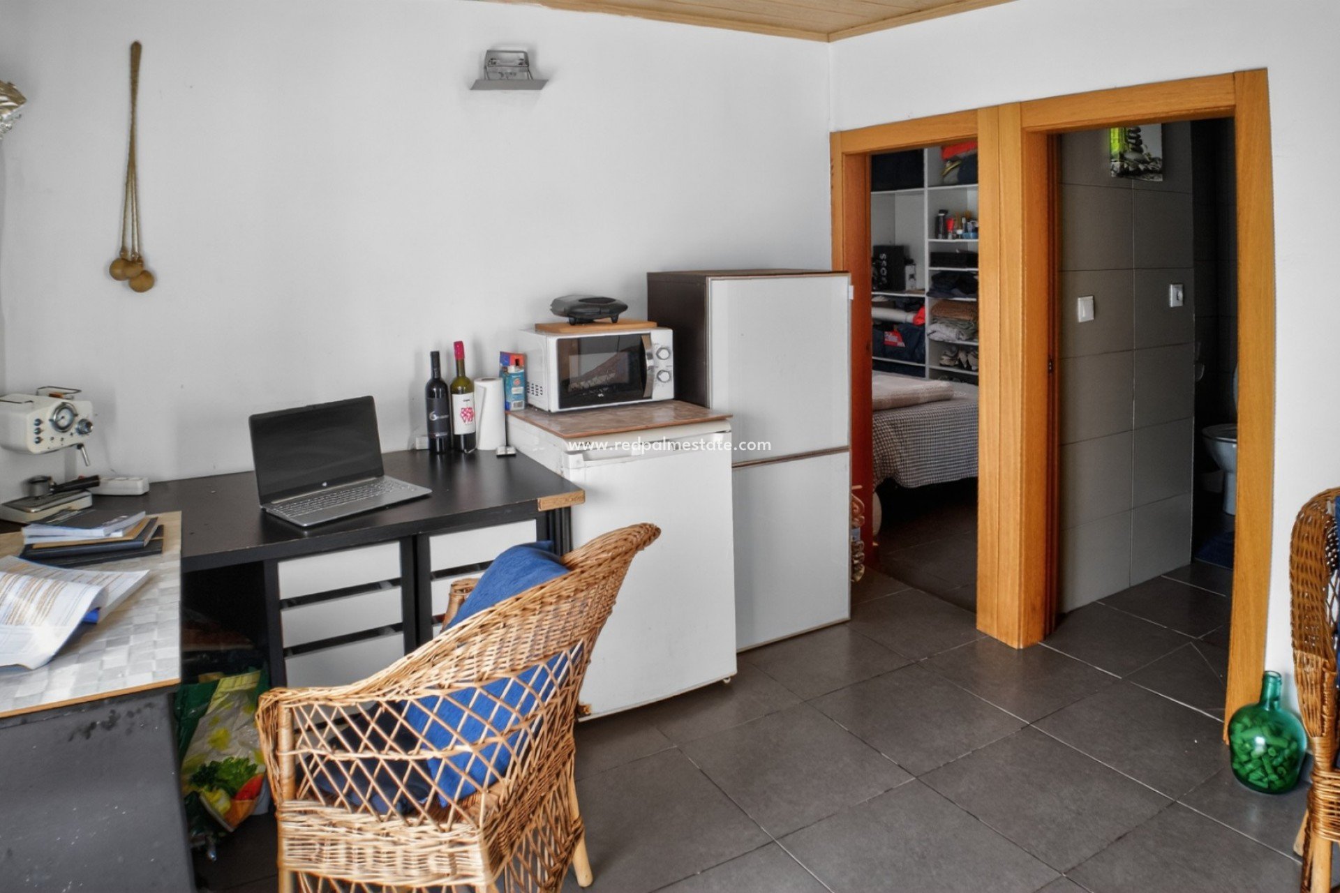 Reventa - Apartmentos -
Alicante - San Antón