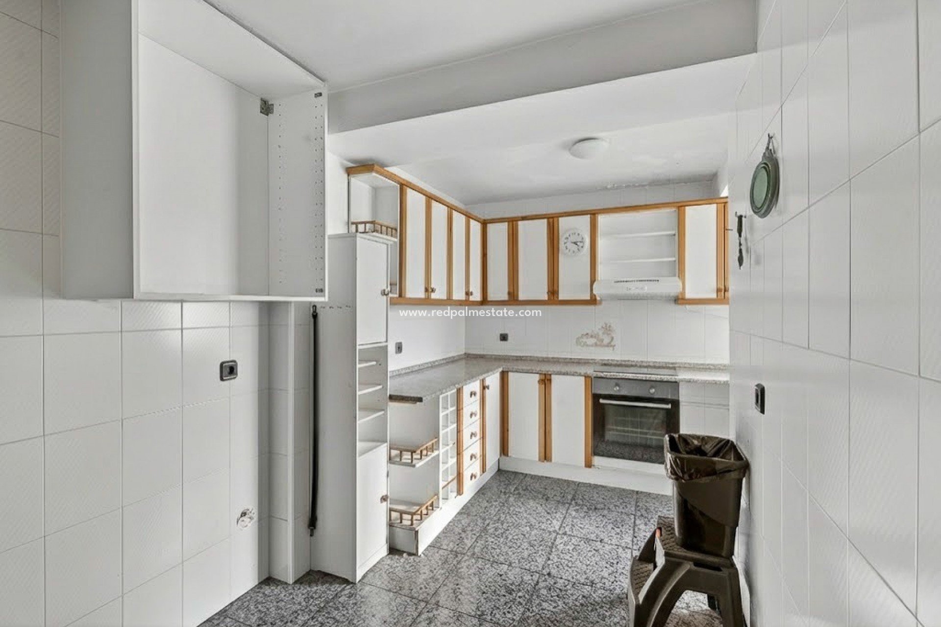 Reventa - Apartmentos -
Alicante