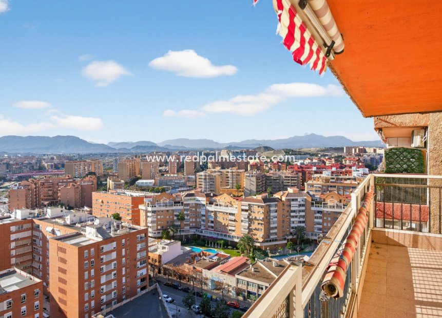 Reventa - Apartmentos -
Alicante