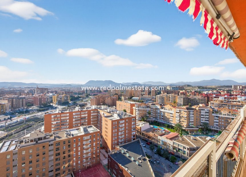 Reventa - Apartmentos -
Alicante