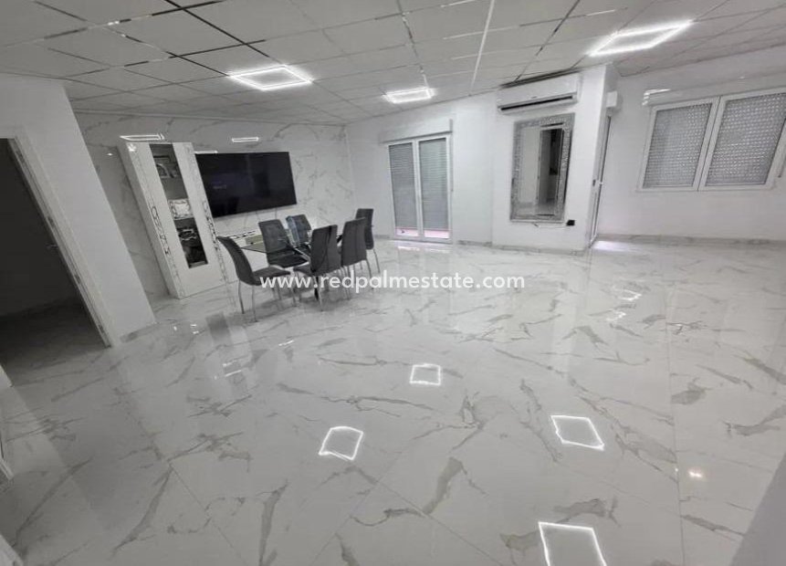 Reventa - Apartmentos -
Almoradí - Centro urbano 2