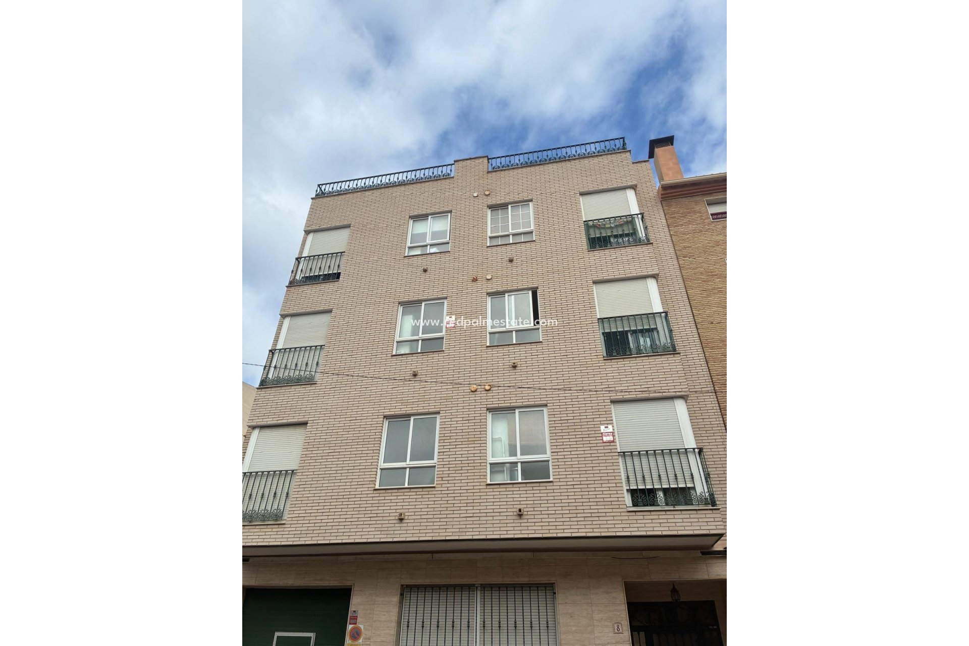 Reventa - Apartmentos -
Almoradí - centro