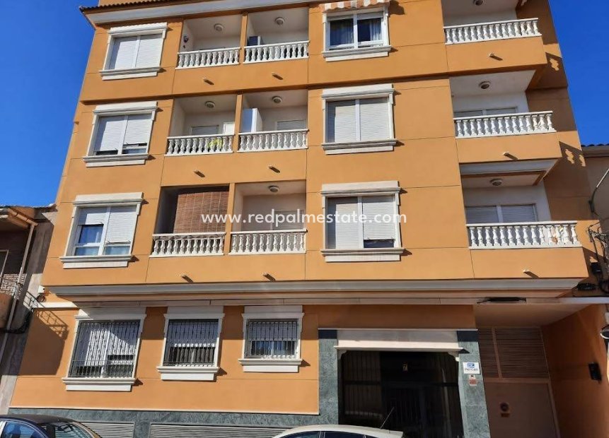 Reventa - Apartmentos -
Almoradí - Colegio Canales Y Martinez